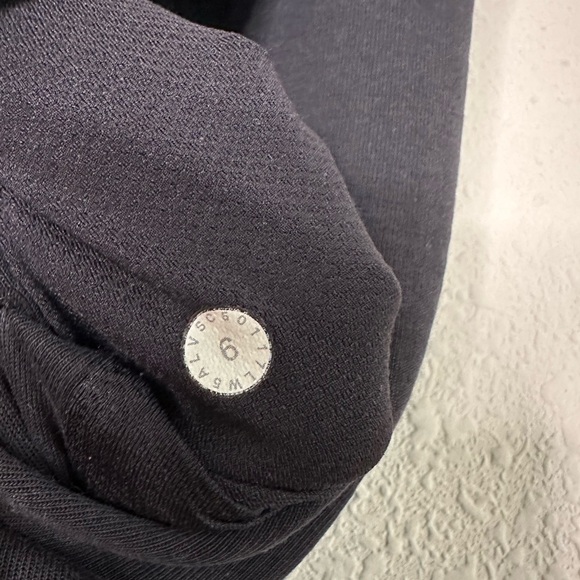 Lululemon Black NTS Jogger Size 6 - Picture 3 of 7